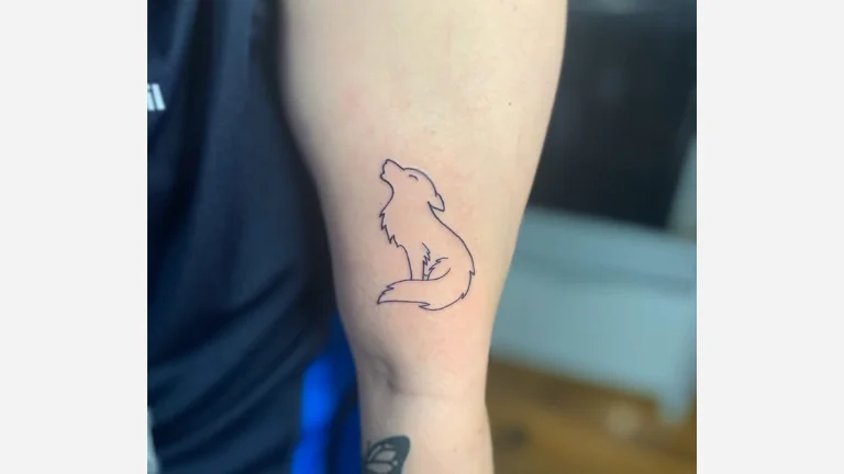 Simple Wolf Tattoo