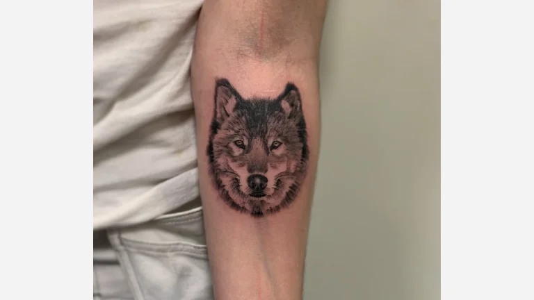 Small Wolf Tattoo