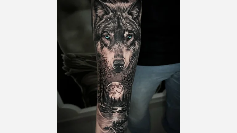  Wolf Tattoo