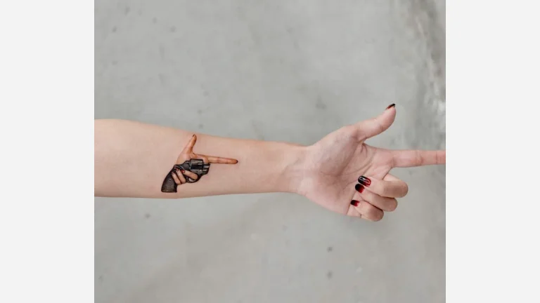 Handgun