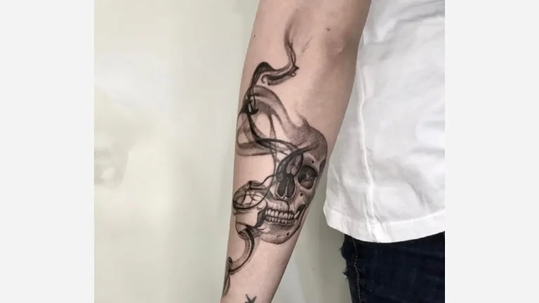 Smokey Skull Tattoo
